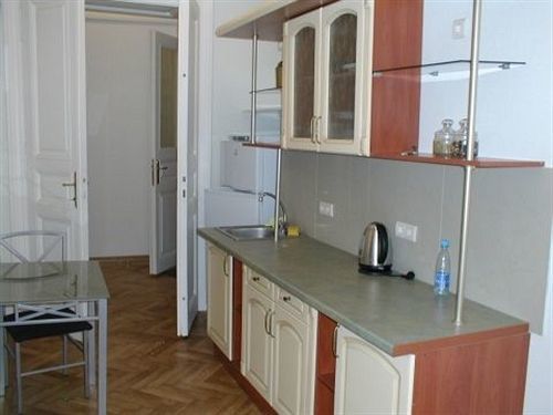 Oid Town Apartments Львов Экстерьер фото
